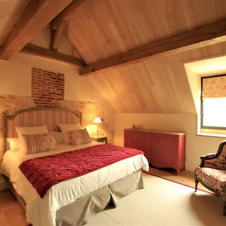 Les Maisons Du Cheylard-lascaux 펜션 *