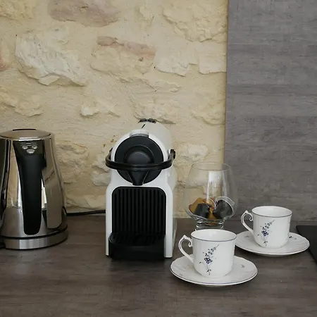 Les Maisons Du Cheylard-lascaux Les Farges (Sarlat-la-Caneda)