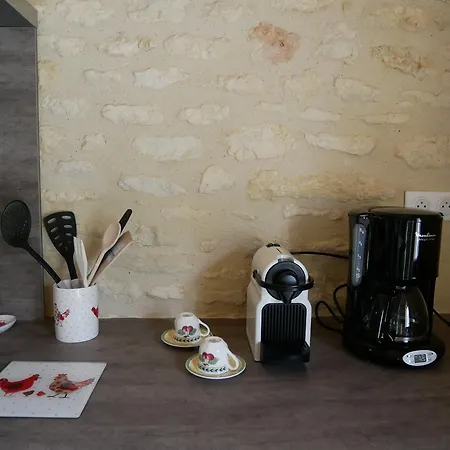 Les Maisons Du Cheylard-lascaux