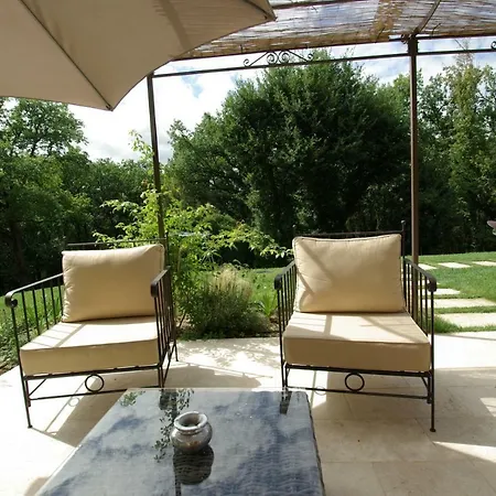 Holiday home Les Maisons Du Cheylard-lascaux Les Farges (Sarlat-la-Caneda)